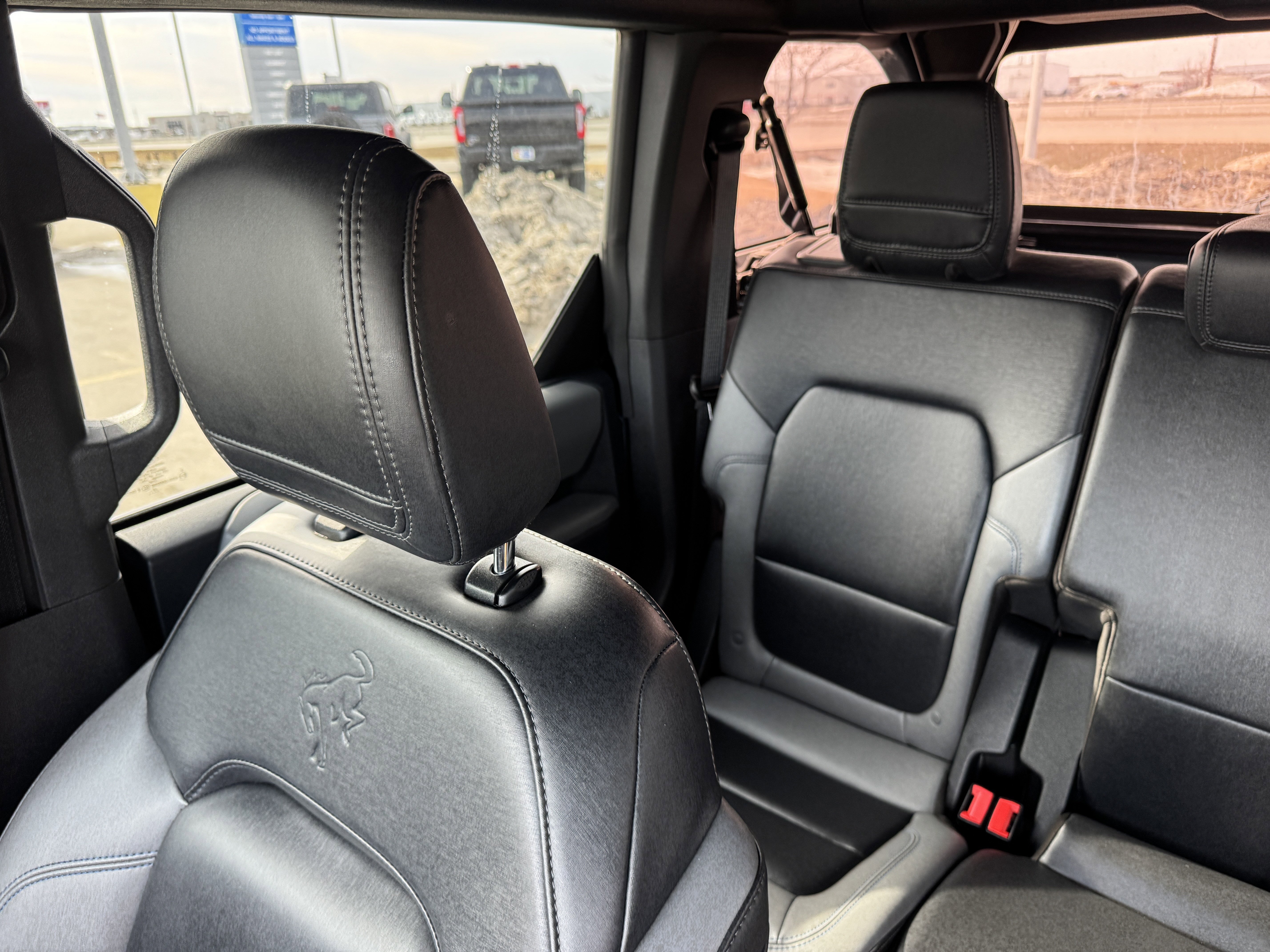 Certified 2023 Ford Bronco Black Diamond image 12