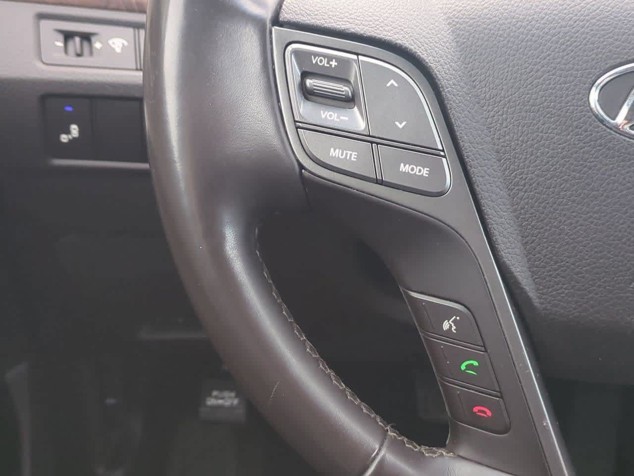 Used 2018 Hyundai Santa Fe Sport 2.0T AWD/4WD image 22