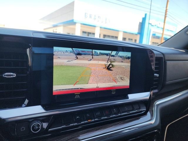 Used 2024 Chevrolet Silverado 1500 RST w/ Z71 Off-Road Package AWD/4WD image 34
