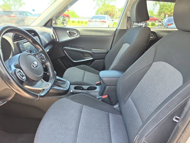 Used 2020 Kia Soul GT-Line w/ GT 2.0L Power Sunroof Package FWD image 9