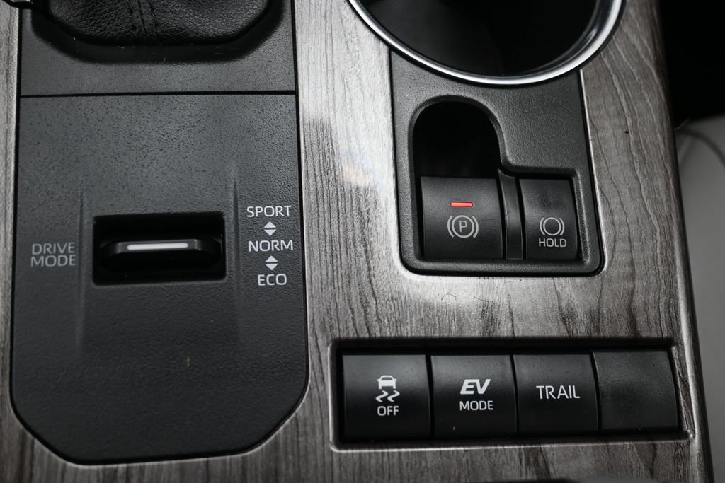 Used 2021 Toyota Highlander Limited AWD/4WD image 21