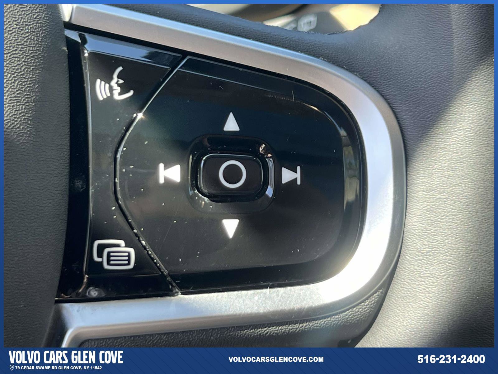 Used 2026 Volvo XC60 B5 Plus AWD/4WD image 22