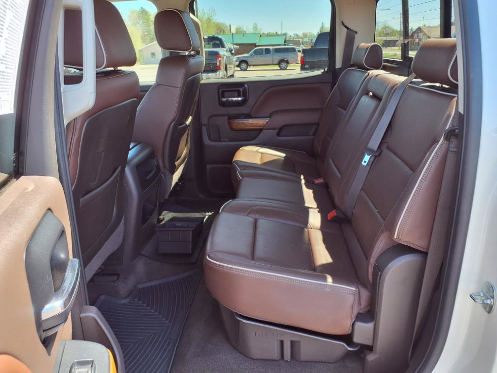 Used 2014 Chevrolet Silverado 1500 High Country w/ High Country Premium Package image 14