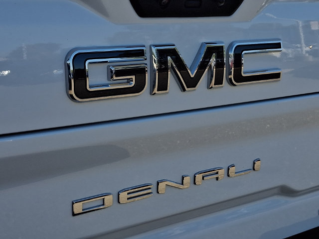 Used 2026 GMC Sierra 2500 Denali Ultimate w/ Max Trailering Package AWD/4WD image 32