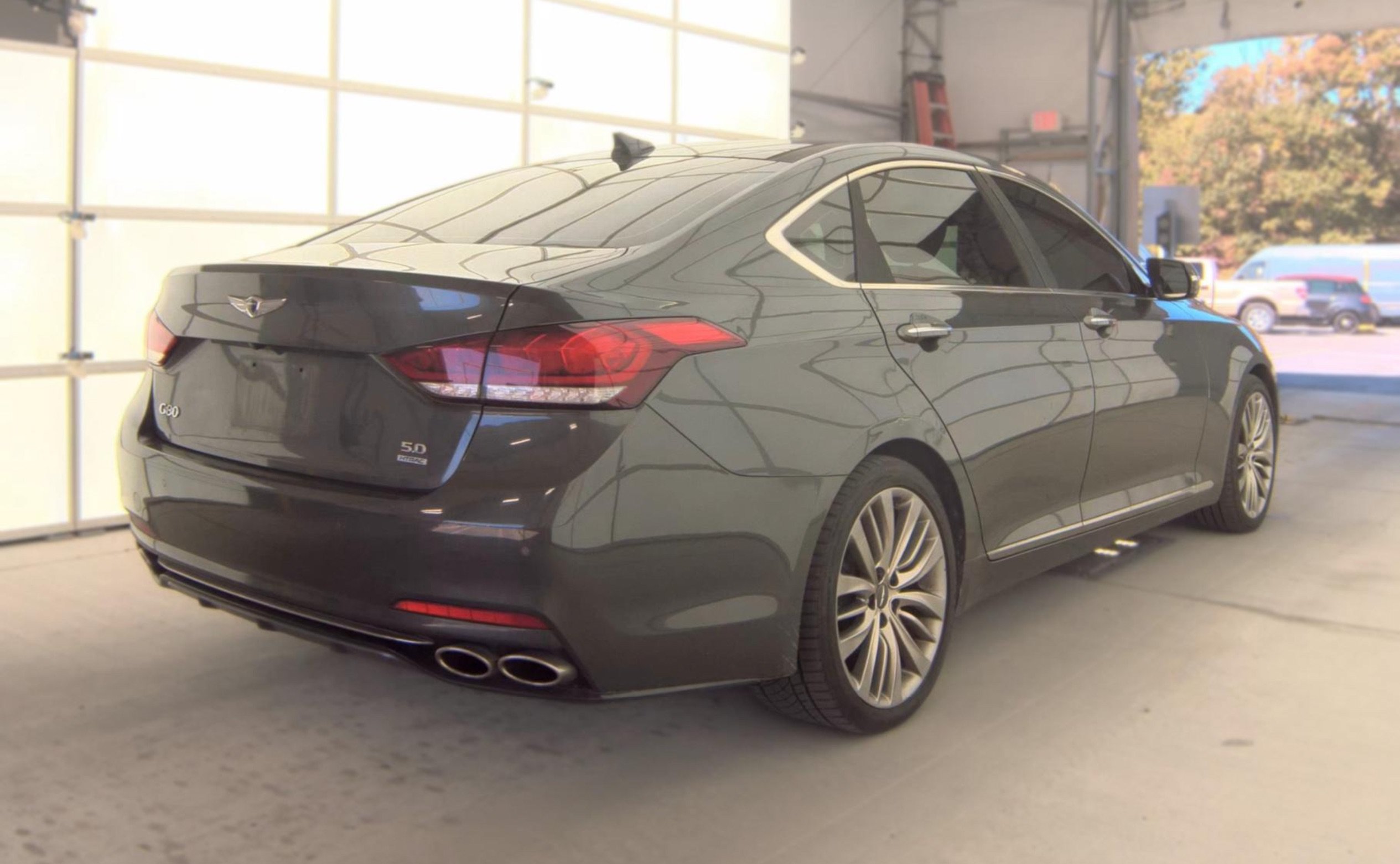 Used 2018 Genesis G80 5.0 Ultimate AWD/4WD image 5