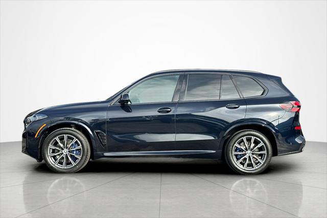 New 2026 BMW X5 xDrive40i w/ M Sport Package AWD/4WD image 2