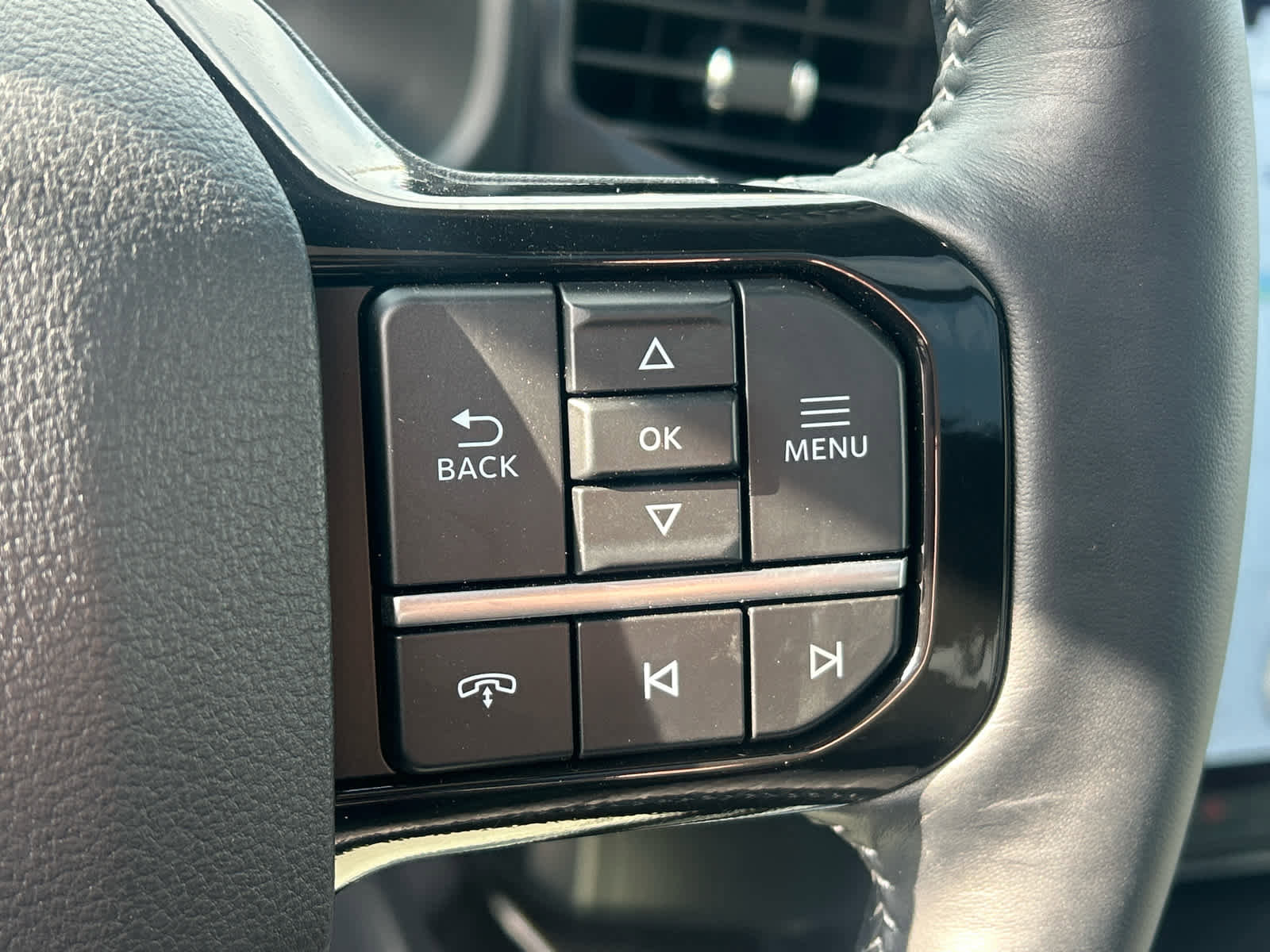 New 2025 Ford F150 Lightning Platinum image 47