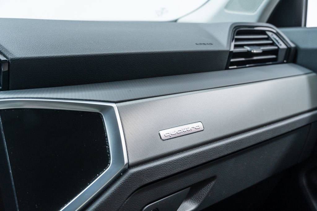 Used 2023 Audi Q3 2.0T Premium Plus w/ Premium Plus Package image 20