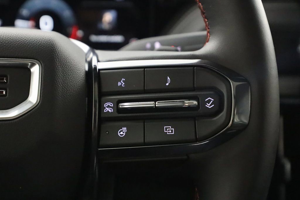 Used 2025 GMC Yukon AT4 Ultimate image 26