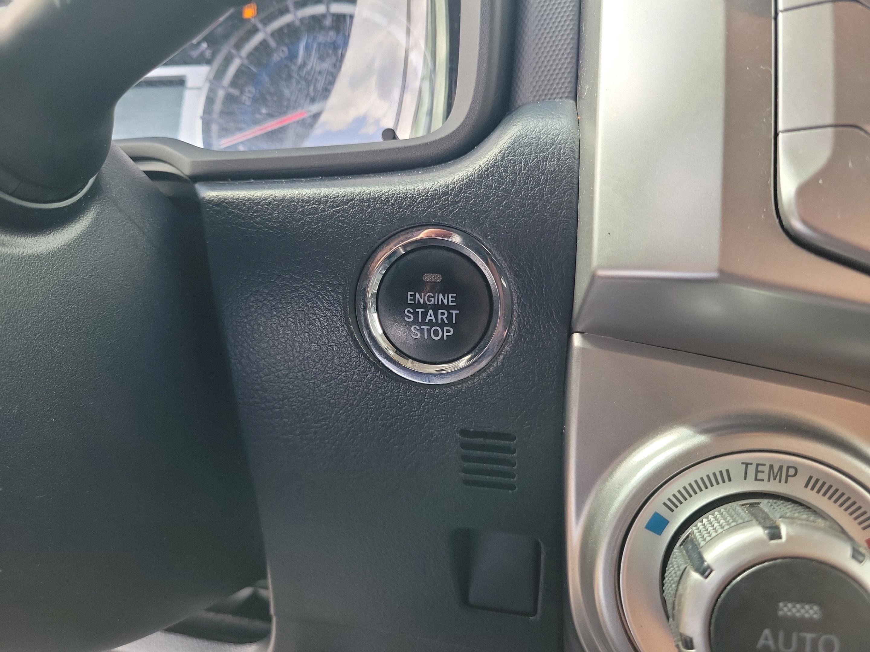 Used 2018 Toyota 4Runner Limited image 18