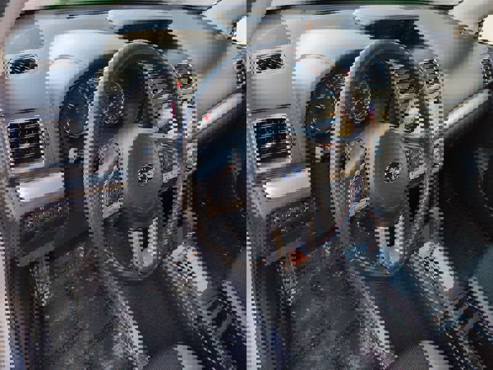 Used 2016 Subaru Crosstrek 2.0i Premium image 10