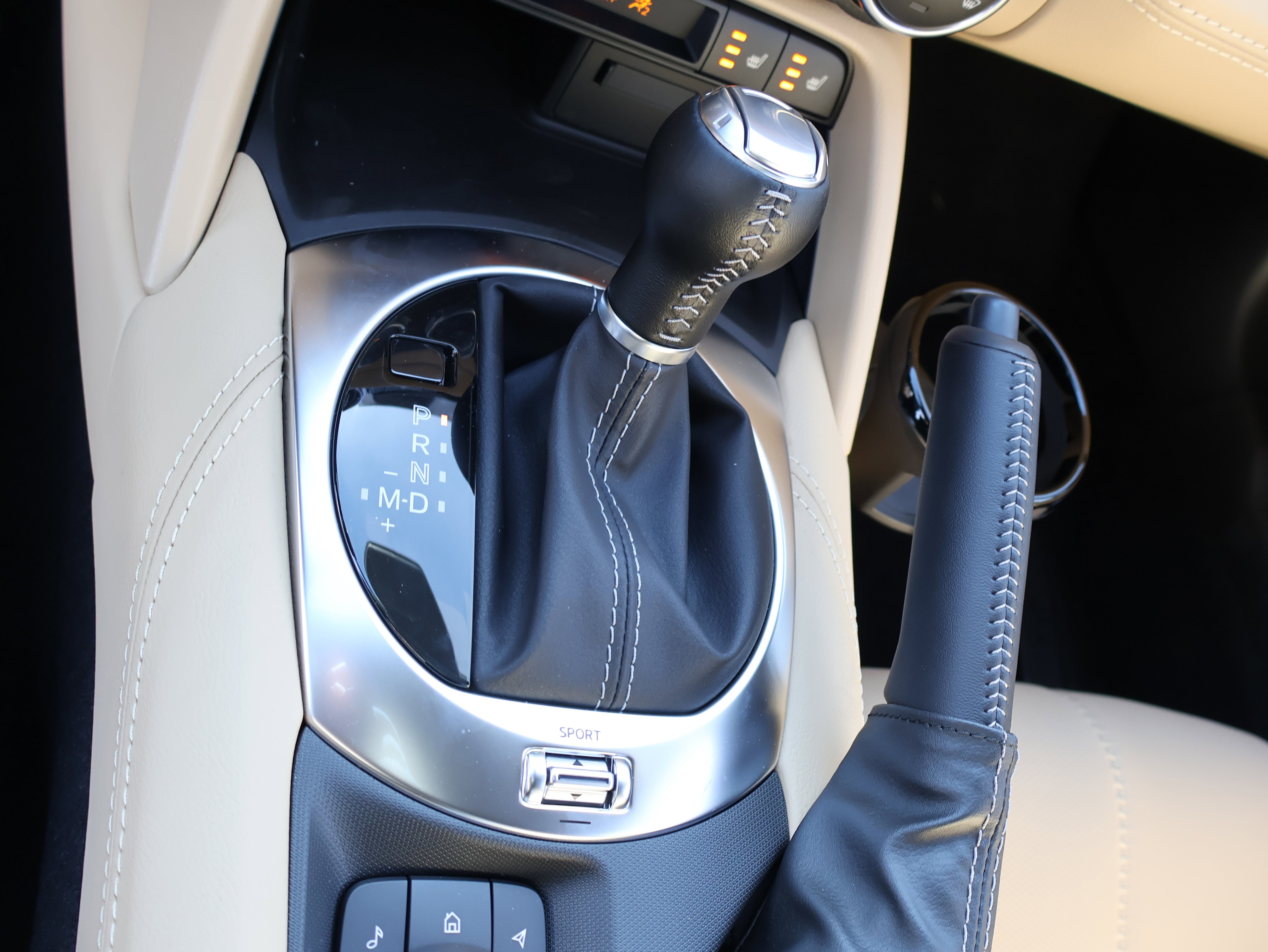 New 2025 MAZDA MX-5 Miata Grand Touring w/ Weather Package image 40