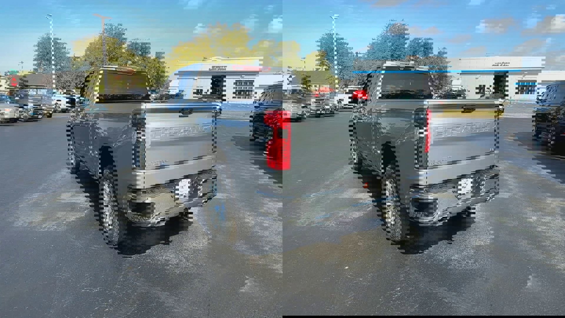 New 2026 Chevrolet Silverado 1500 LT w/ Z71 Off-Road Package image 40