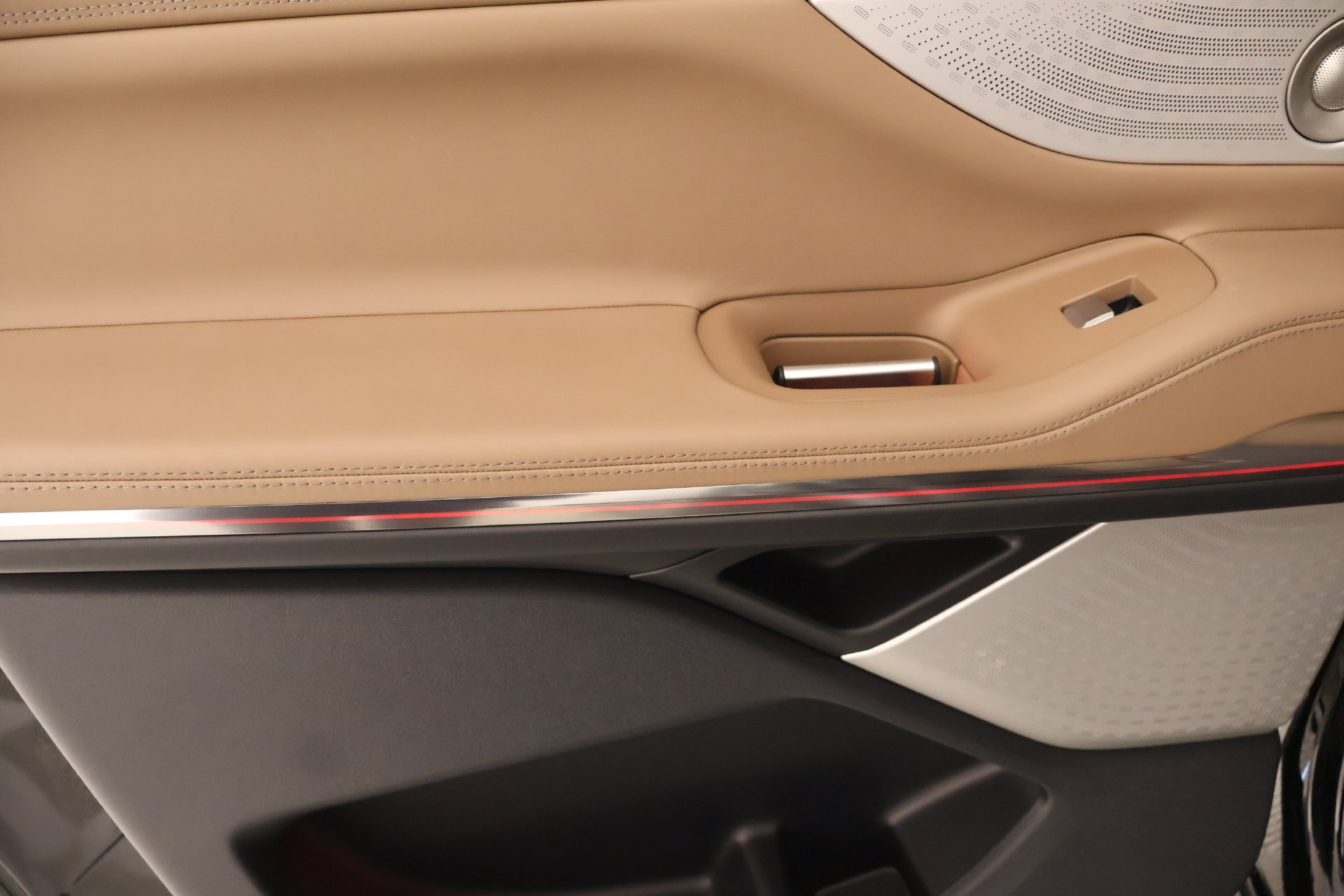 New 2027 Lincoln Navigator L Black Label AWD/4WD image 18