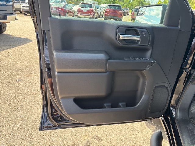 New 2026 Chevrolet Silverado 1500 Custom w/ Turbomax Blackout Package AWD/4WD image 8