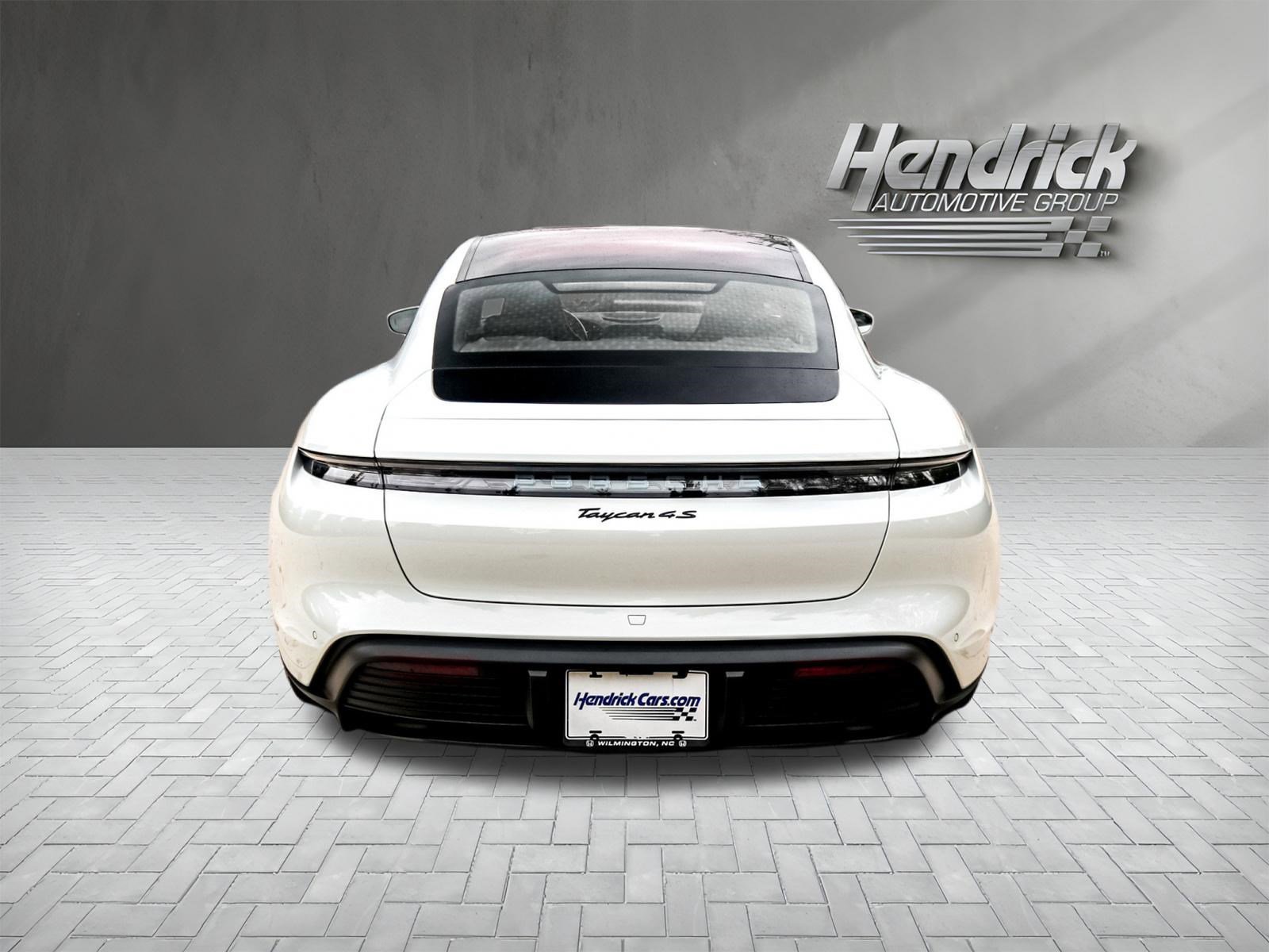 Used 2023 Porsche Taycan 4S image 9