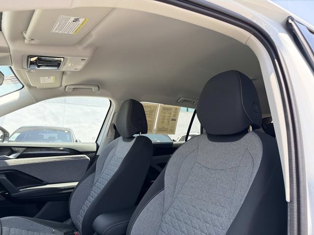 Certified 2025 Volkswagen Tiguan S AWD/4WD image 16
