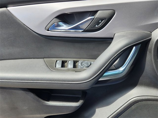 Used 2025 Chevrolet Blazer LT image 24