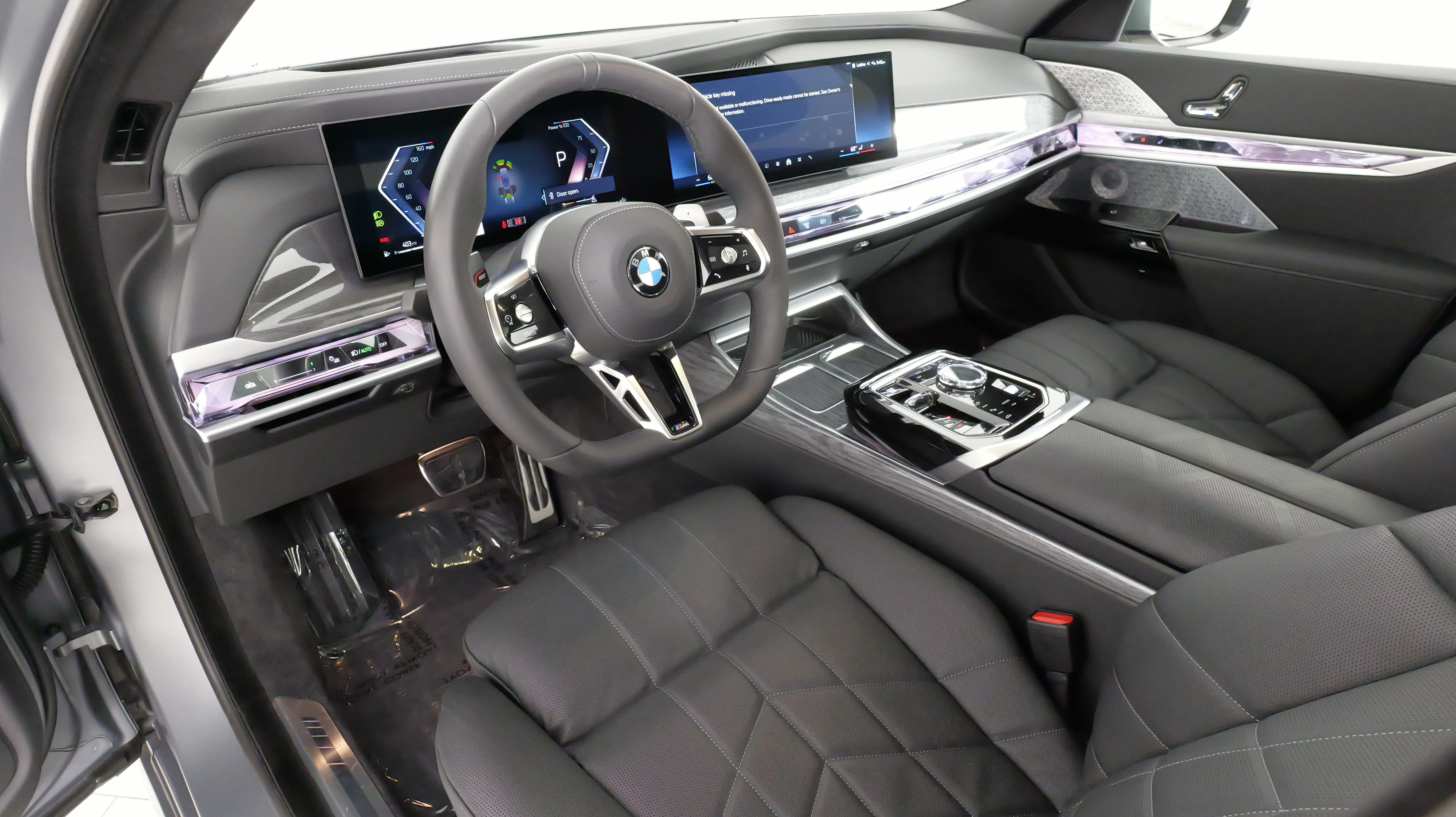 Used 2025 BMW 760i xDrive AWD/4WD image 30