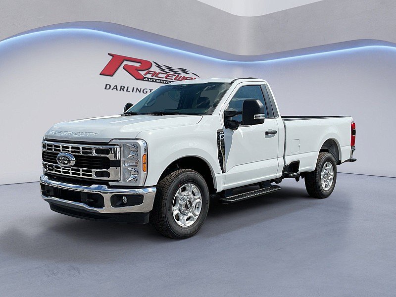 New 2026 Ford F250 XLT image 1