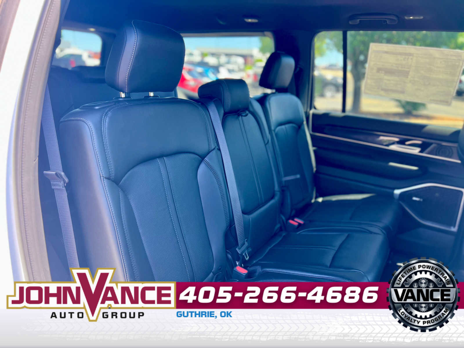 Used 2024 Jeep Wagoneer 4WD image 34