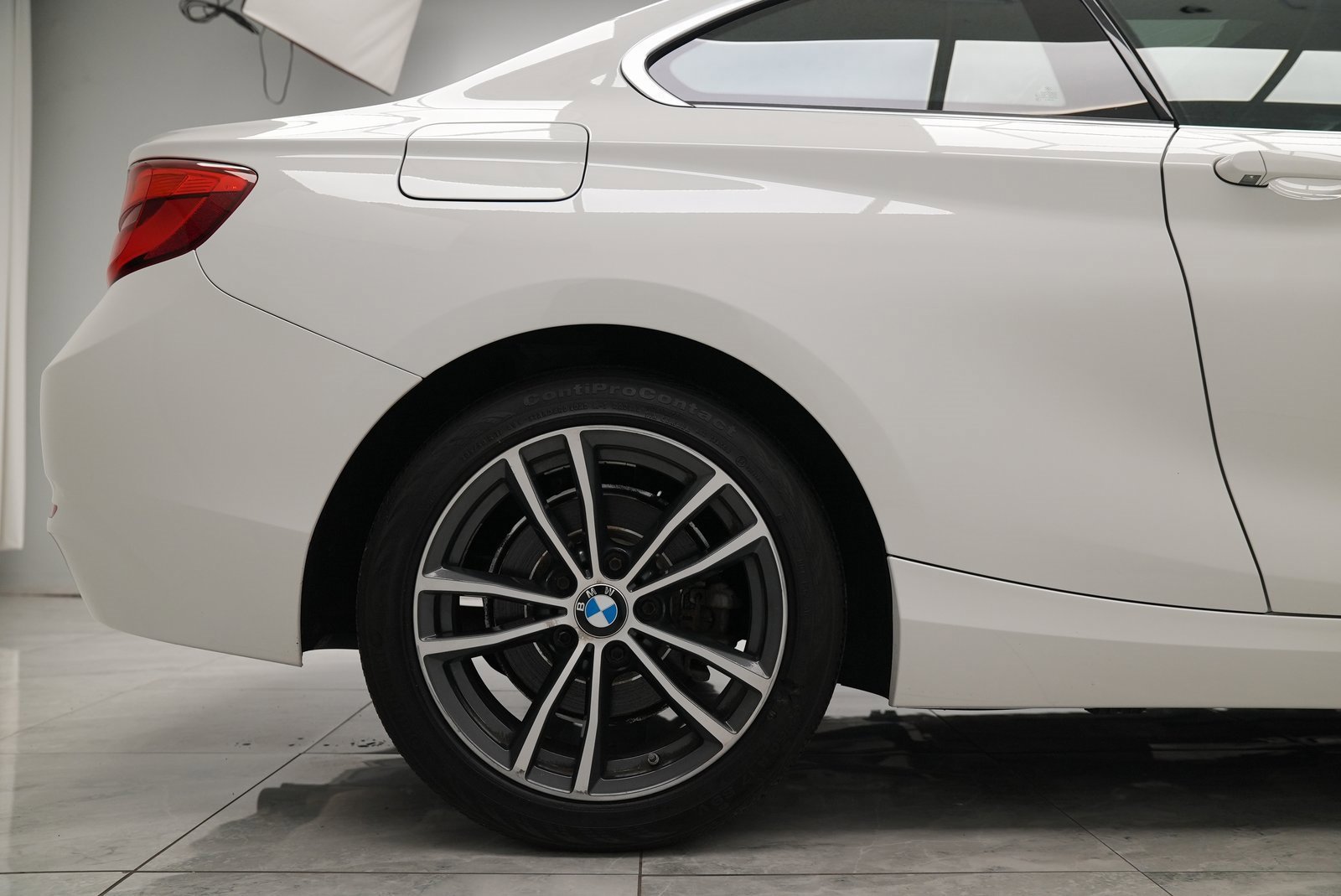 Used 2019 BMW 230i xDrive Coupe w/ Convenience Package image 16