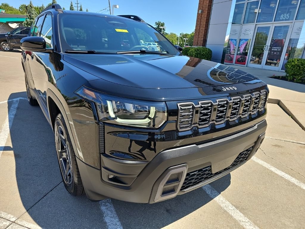 Certified 2026 Jeep Cherokee Limited AWD/4WD image 3
