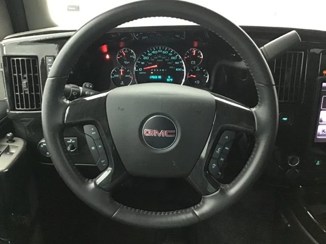 Used 2023 GMC Savana 2500 image 24