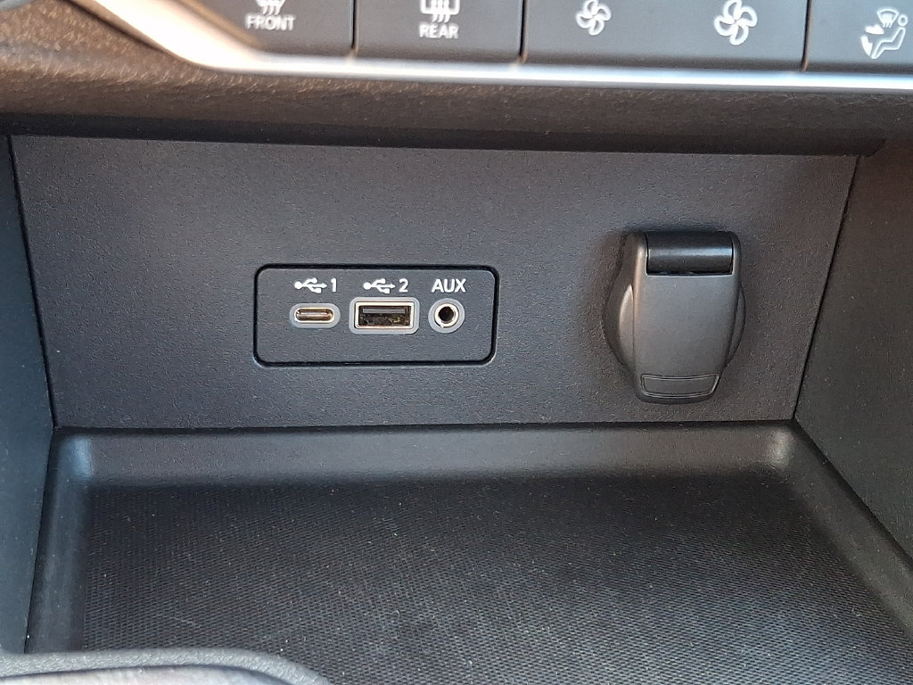 Used 2020 Nissan Sentra SV w/ Trunk Package FWD image 22