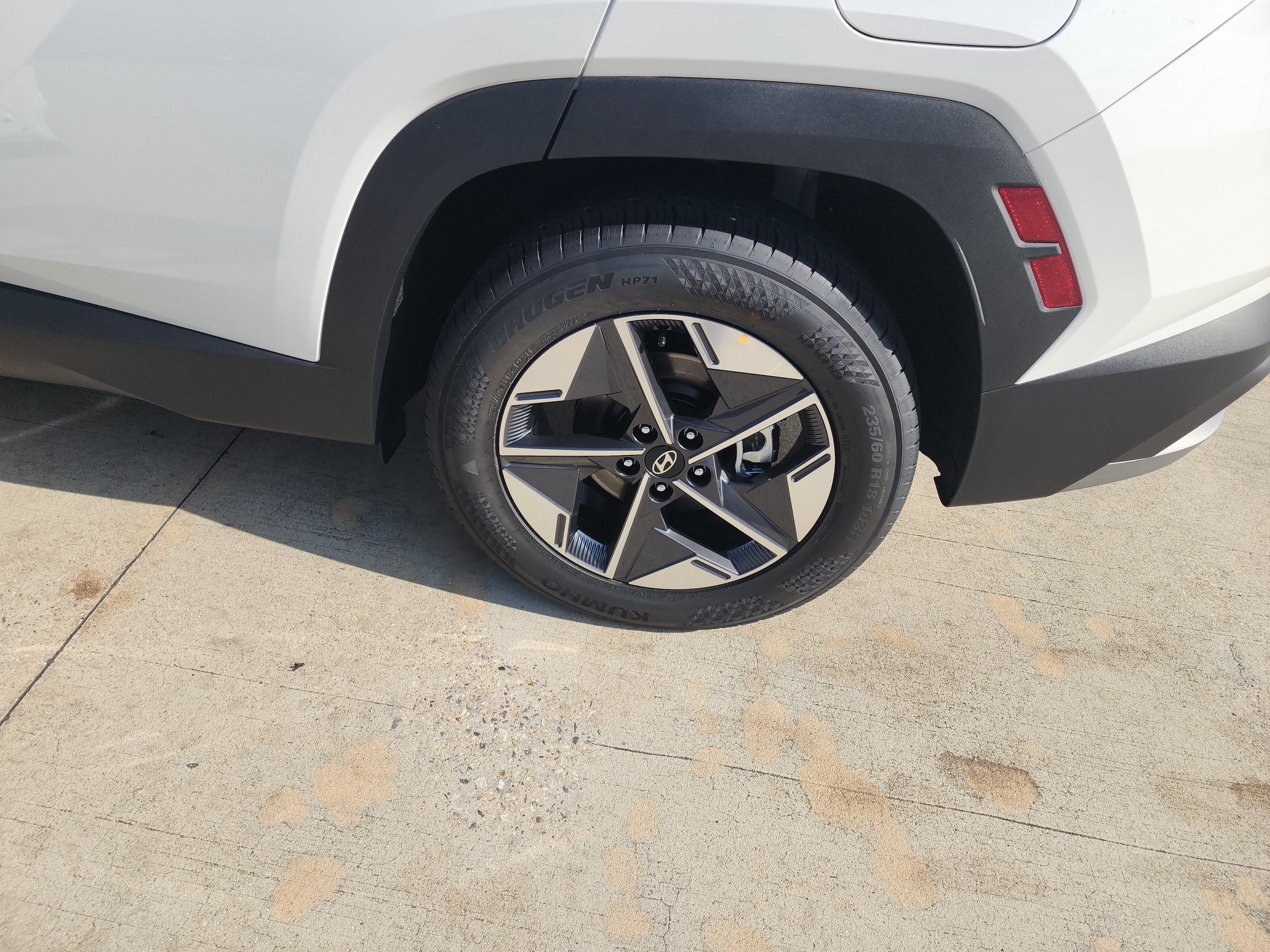 New 2026 Hyundai Tucson SEL FWD image 19