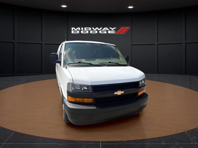 Used 2021 Chevrolet Express 2500 w/ Driver Convenience Package RWD image 5