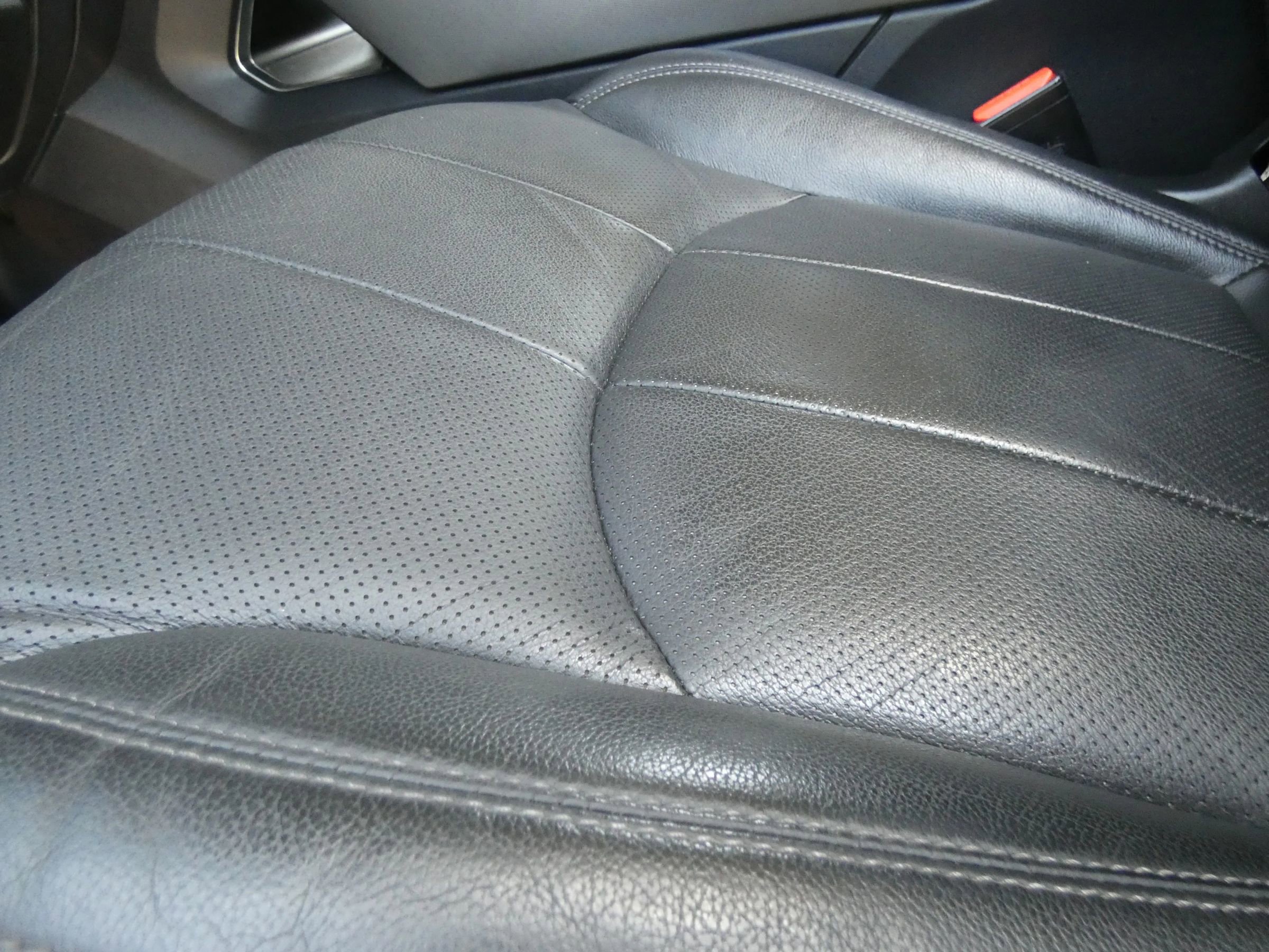 Used 2018 Land Rover Range Rover Evoque SE Dynamic image 44