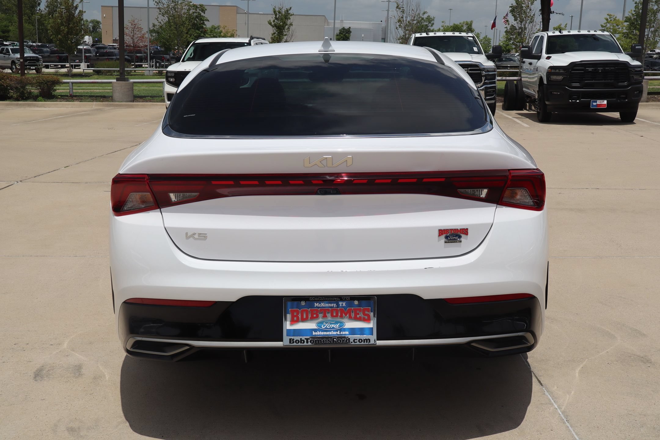 Used 2024 Kia K5 LXS FWD image 4