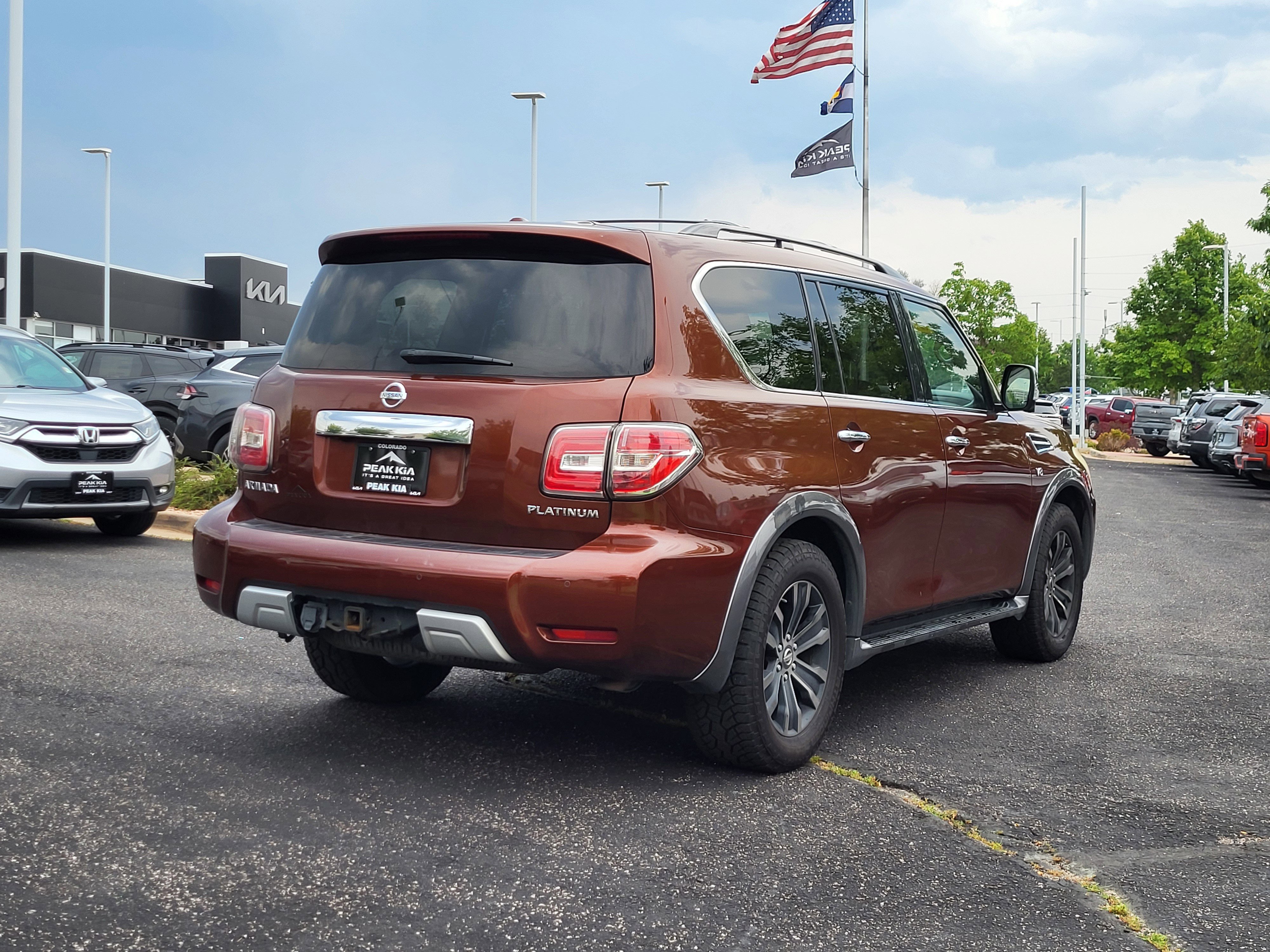 Used 2017 Nissan Armada Platinum w/ Interior Lighting Package image 4
