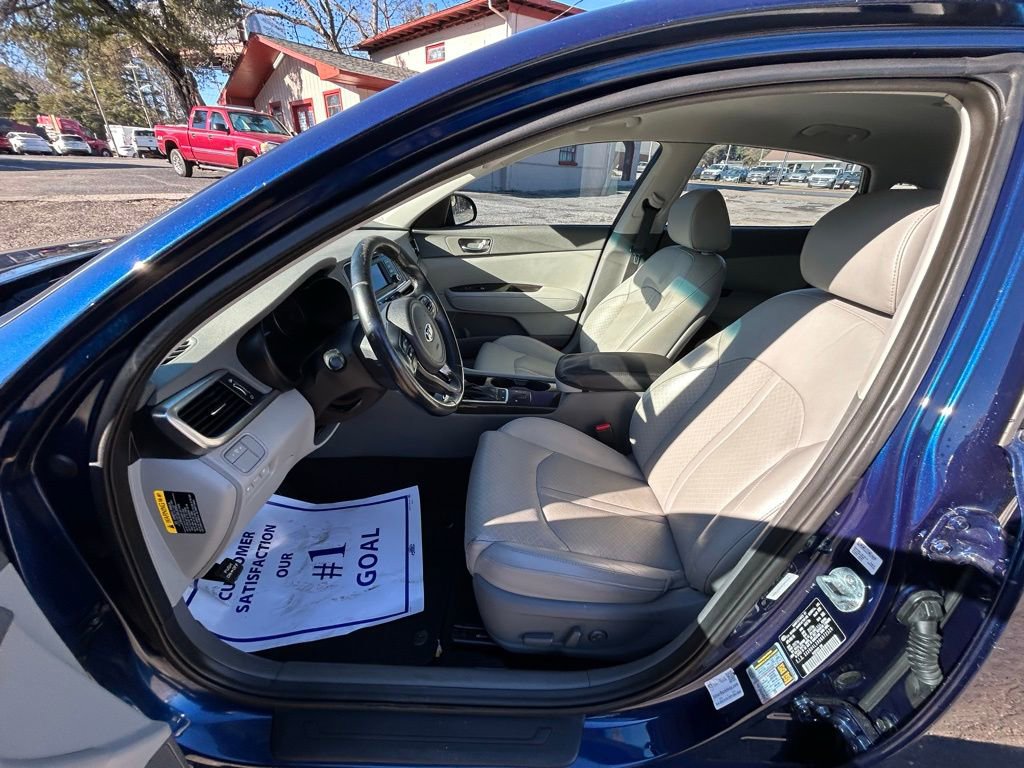 Used 2016 Kia Optima EX image 28