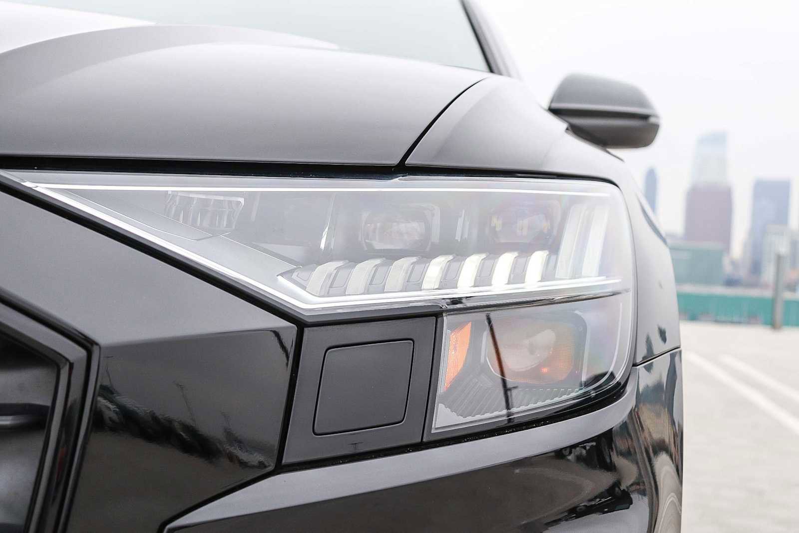 Used 2023 Audi Q8 Premium Plus w/ Premium Plus Package AWD/4WD image 7