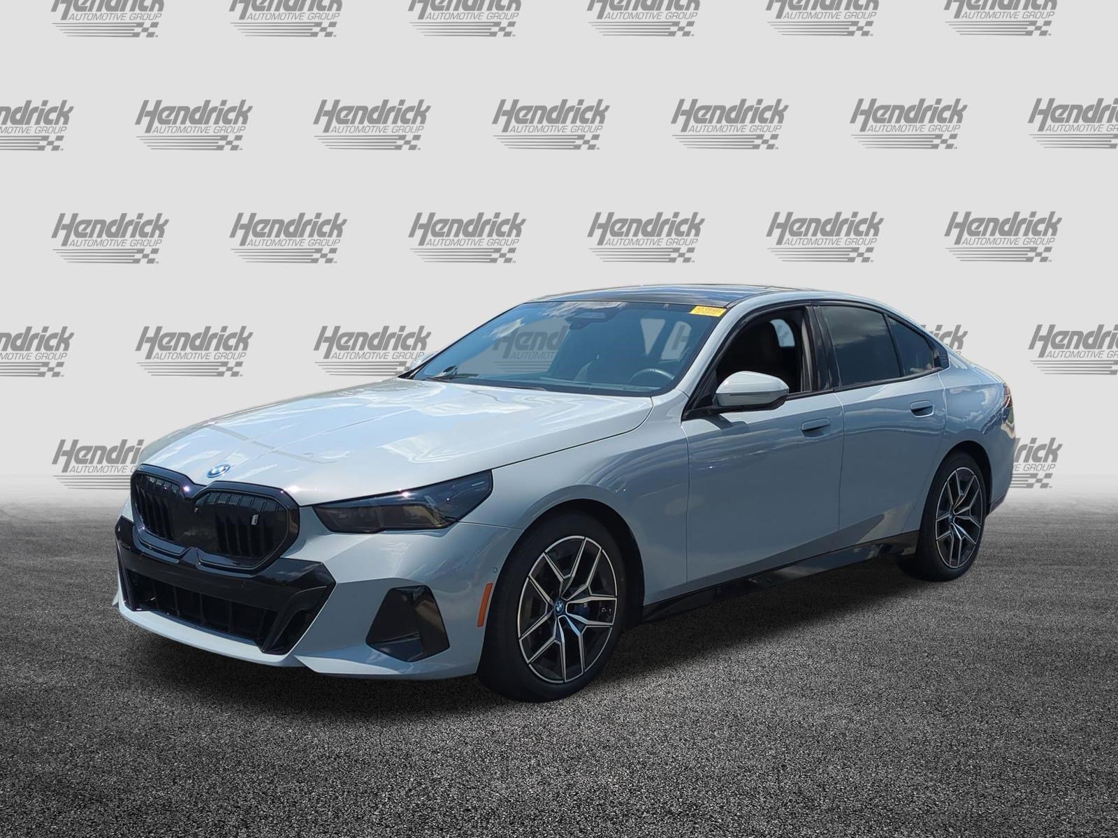 Certified 2024 BMW i5 eDrive40i w/ Executive Package RWD image 5