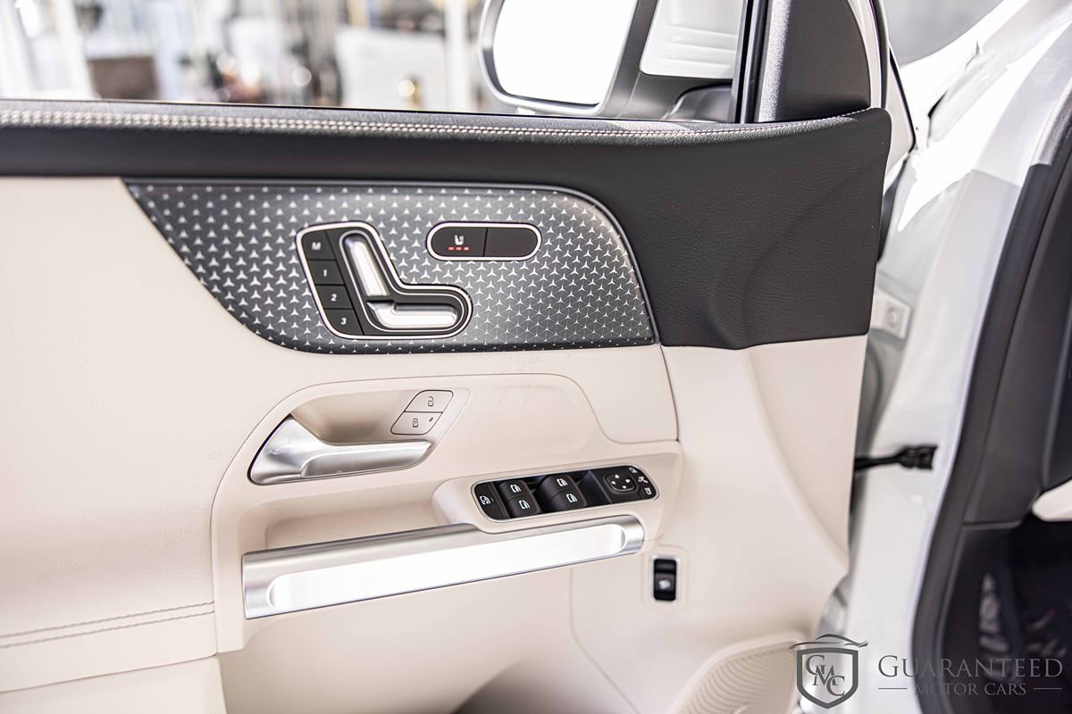 Used 2024 Mercedes-Benz EQB 300 4MATIC w/ Winter Package image 33