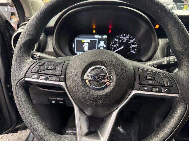 Used 2021 Nissan Kicks SV image 19