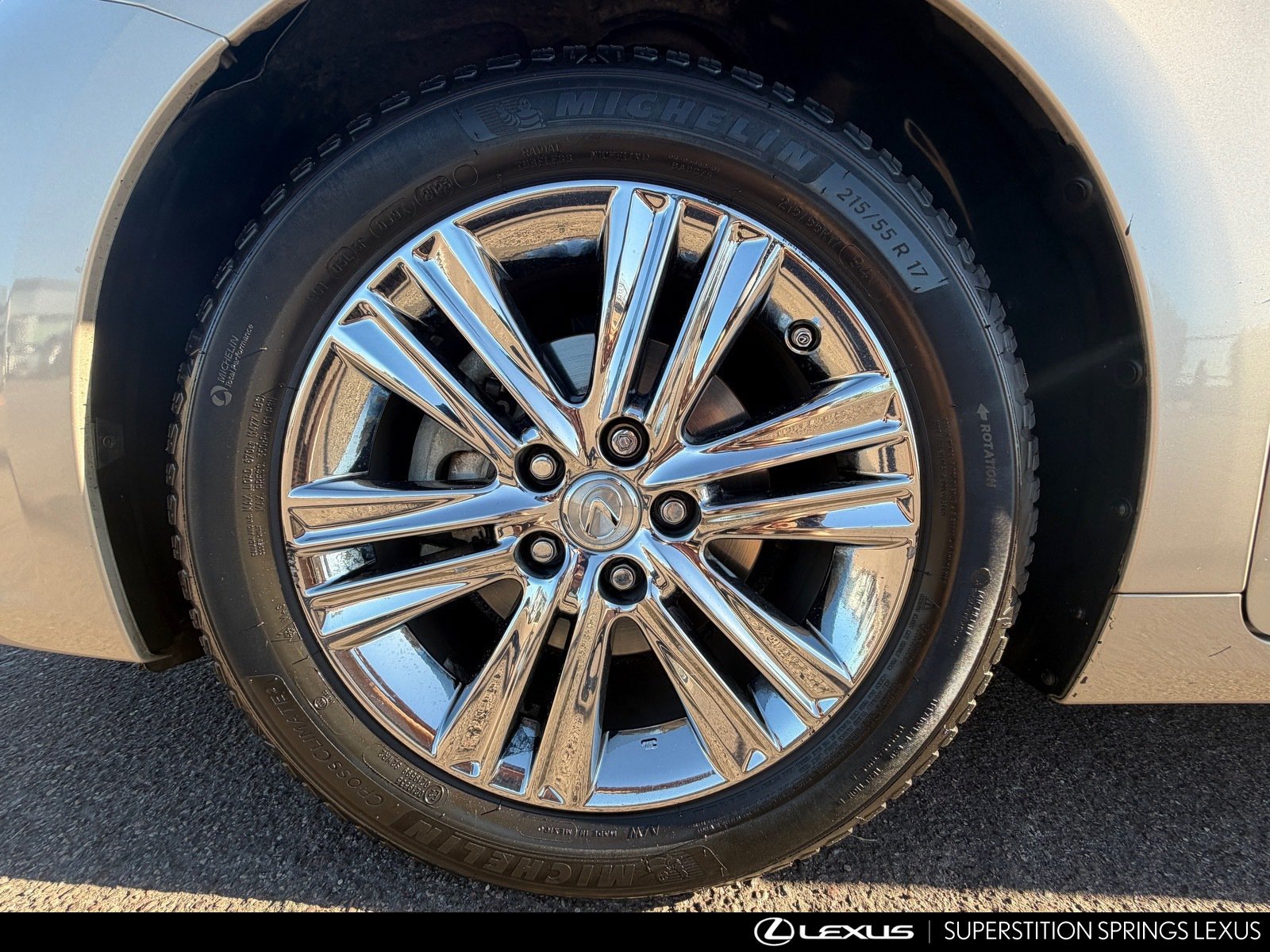 Used 2014 Lexus ES 350 w/ Premium Package FWD image 10