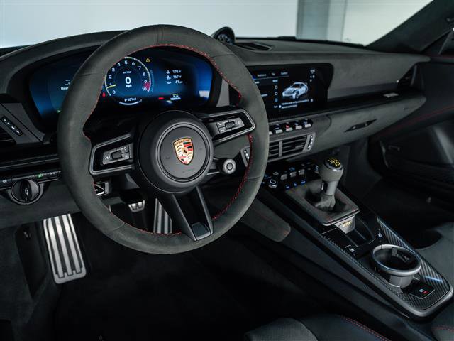 Used 2025 Porsche 911 GT3 image 4