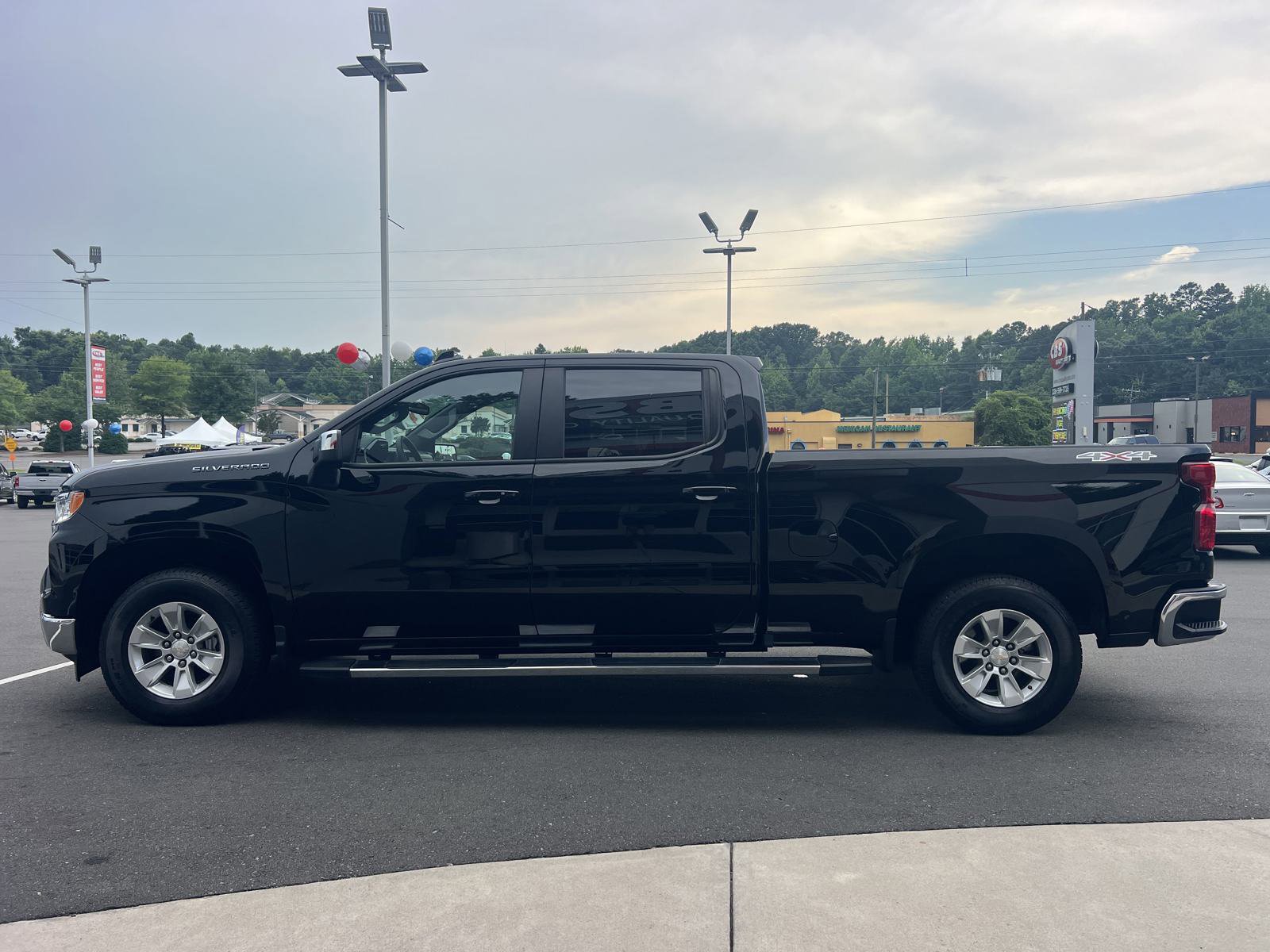 Used 2024 Chevrolet Silverado 1500 LT w/ Protection Package image 5
