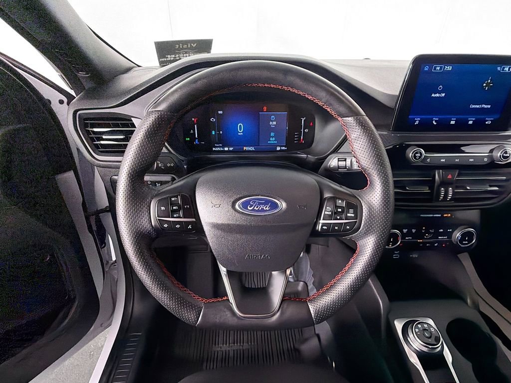 Used 2023 Ford Escape ST-Line w/ Equipment Group 301A image 11