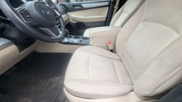Used 2018 Subaru Outback 2.5i Premium image 17
