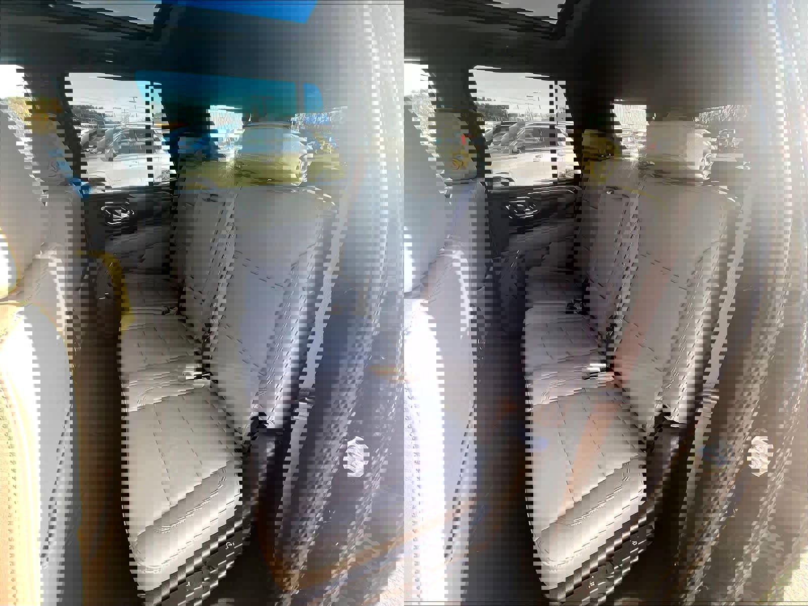 Used 2022 Chevrolet Tahoe LT w/ LT Signature Plus Package image 14