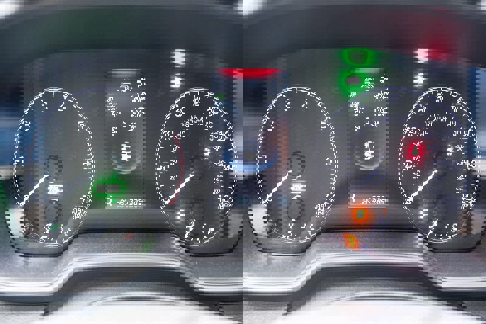 Used 2024 Toyota Corolla SE image 24