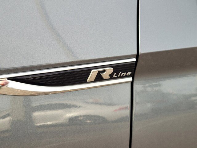 Used 2019 Volkswagen Jetta R-Line image 11