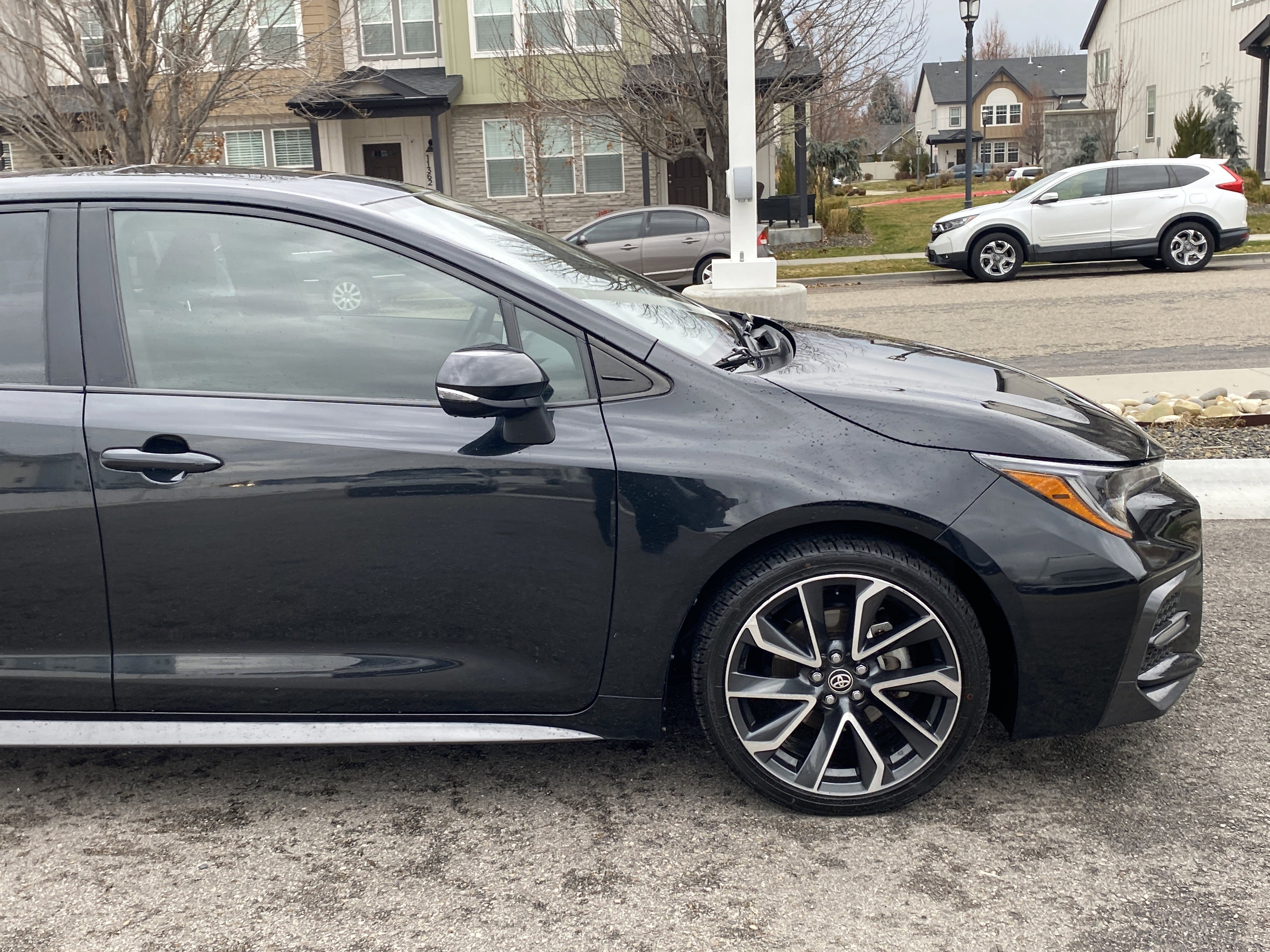 Used 2022 Toyota Corolla SE w/ SE Premium Package image 8