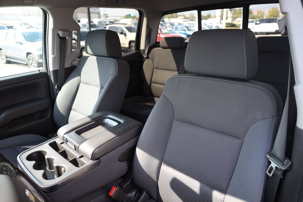 Used 2018 Chevrolet Silverado 1500 LT w/ All Star Edition AWD/4WD image 16