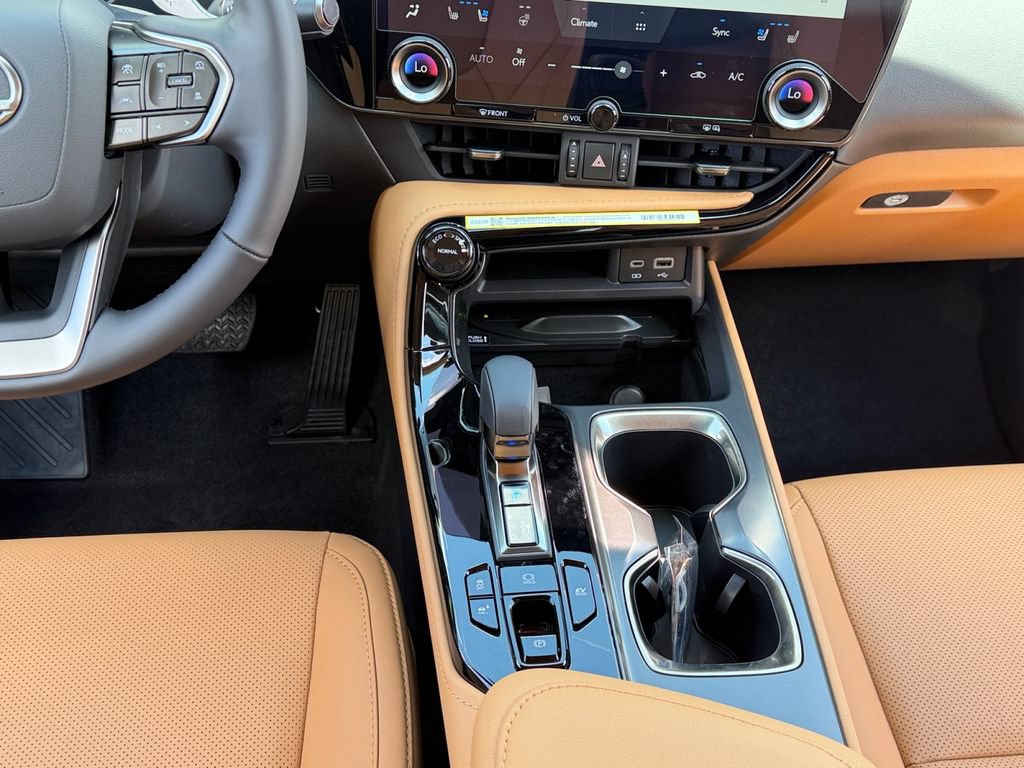 New 2026 Lexus NX 350h AWD w/ Premium Package image 10
